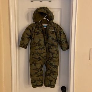 Columbia camouflage toddler snow suit